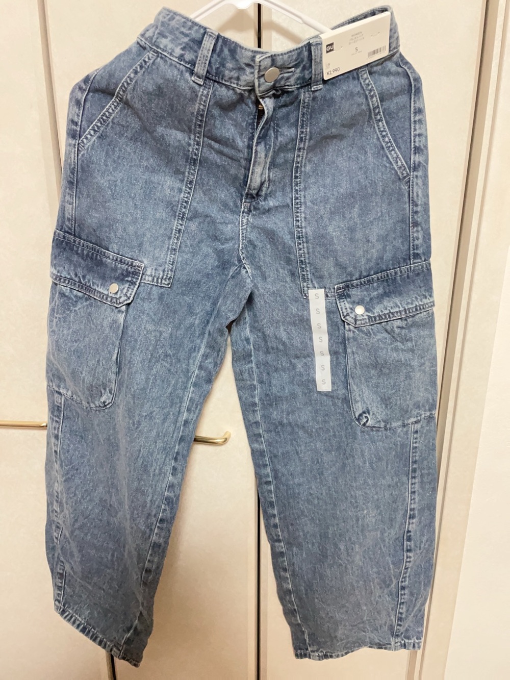 GU Women's Light Blue Denim Cargo Jeans